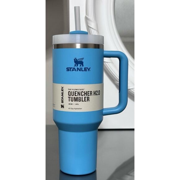 Stanley Quencher H2.0 FlowState Tumbler 40oz, POOL - Picture 1 of 4